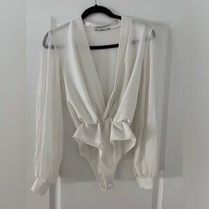 Boohoo bodysuit, Size 8